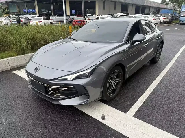 MG 7 2023 Model 1.5T DCT Ultimate Luxury Edition