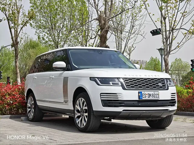 Land Rover Range Rover 2021 3.0 L6 Heritage Extended Classic Edition