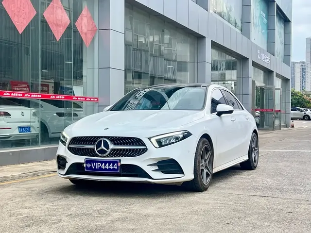 Mercedes-Benz A-Class 2022 Facelift A 200 L Sport Sedan Dynamic