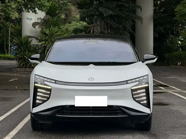 HiPhi X 2022 Pioneer 6-Seater Long Range