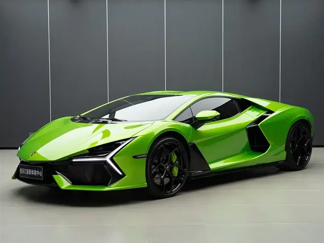 Lamborghini Revuelto 2023 6.5L PHEV Standard