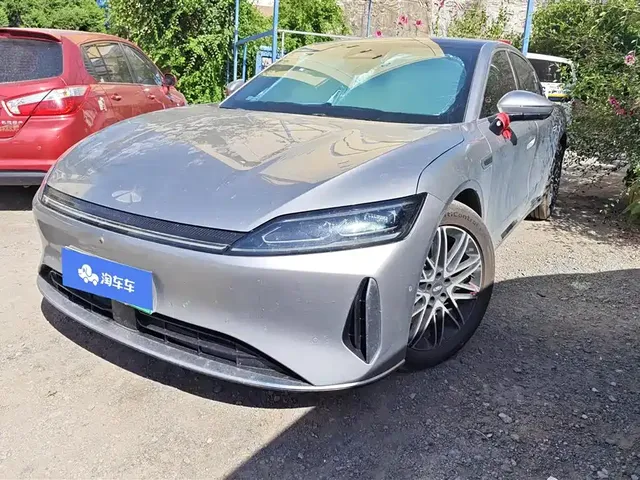 Chery Fengyun A9L 2025 Official Luxury Edition
