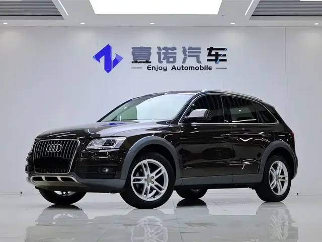 Audi Q5 2017 Plus 40 TFSI Technology