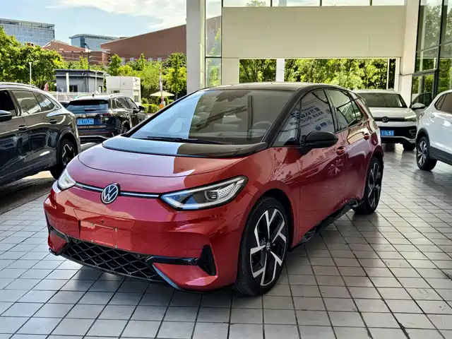 Volkswagen ID.3 2026 Smart Edition Ultimate GTX Package