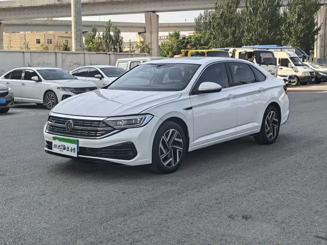 Volkswagen Sagitar 2024 300TSI DSG Surpass Edition