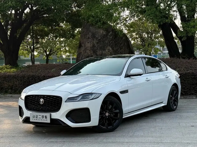 Jaguar XFL 2021 XFL 2.0T P250 AWD Gloss Black Sport Edition