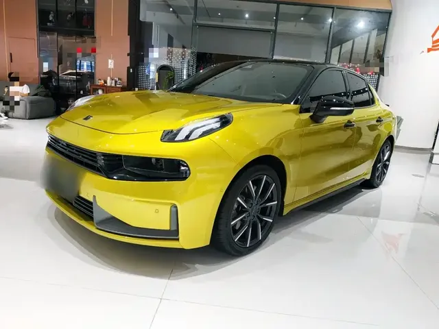 Lynk & Co 03 2022 03+ 2.0TD Auto Wind Rider Edition