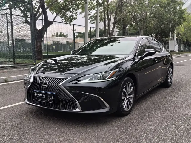 Lexus ES 2020 200 Excellence