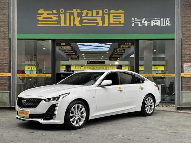 Cadillac CT5 2022 28T Luxury (Standard)