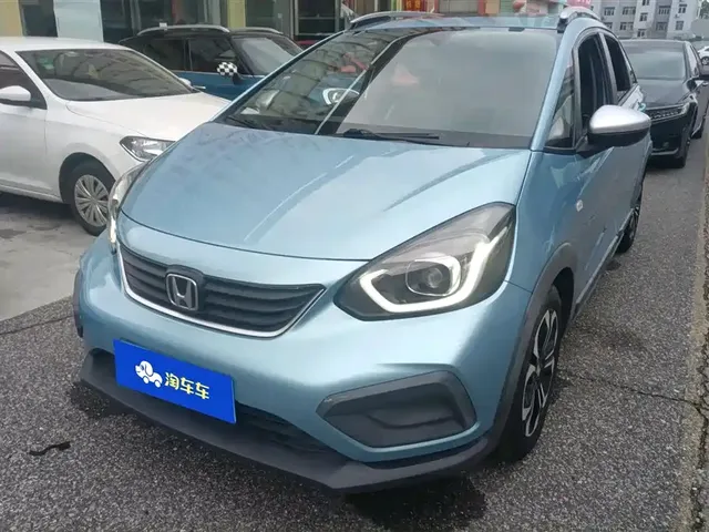Honda Fit 2021 Model 1.5L CVT Trend Cross Max