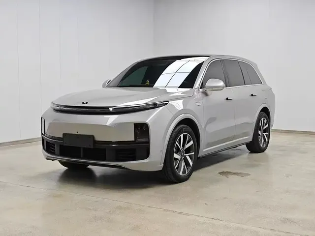 Li Auto Li L8 2023 Pro