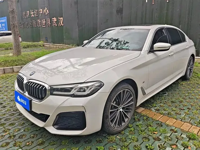 BMW 5 Series 2022 Facelift 530Li Leading M Sport Package