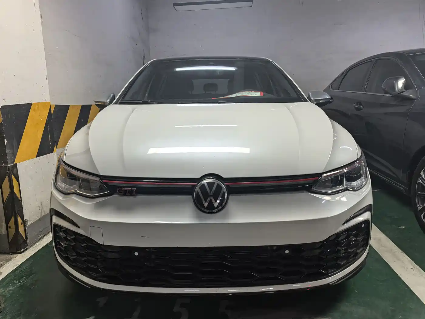 Volkswagen Golf GTI 2023 380TSI DSG GTI