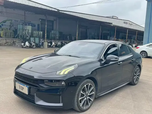 Lynk & Co 03 2019 2.0TD Auto Power Version