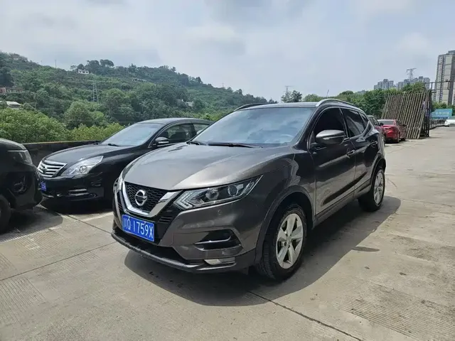 Nissan Qashqai 2021 2.0L CVT Smart Version