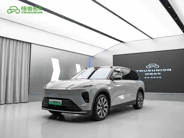 NIO ES8 2024 75kWh