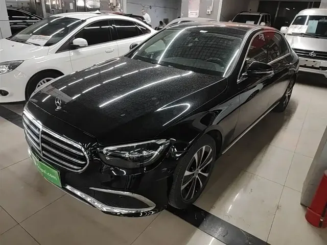 Mercedes-Benz E-Class New Energy 2022 Facelift II E 350 e L Plug-in Hybrid Sedan