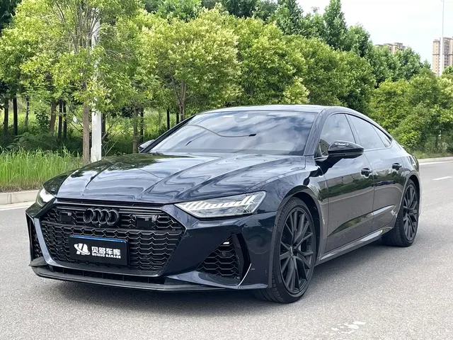 Audi A7 2023 55 TFSI quattro Premium