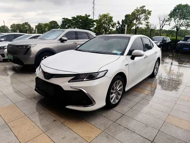 Toyota Camry 2021 Hybrid 2.5HGVP Leading Edition