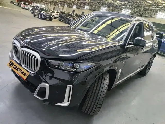 BMW X5 2025 Model xDrive 40Li M Sport Blackout Package