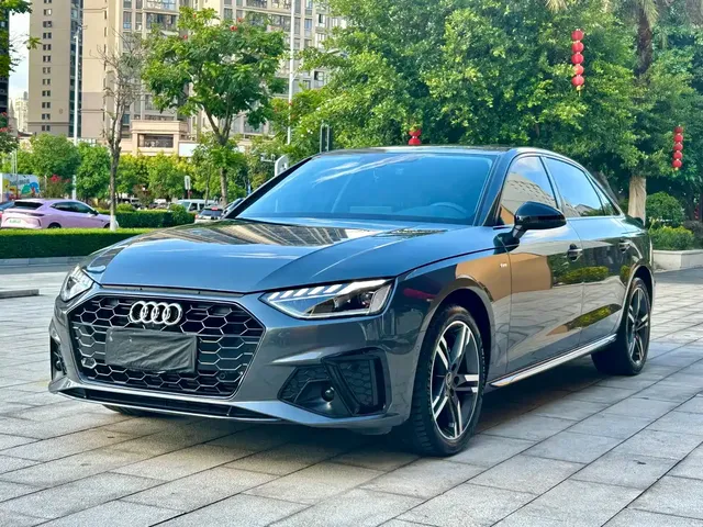 Audi A4L 2022 40 TFSI Luxury Dynamic