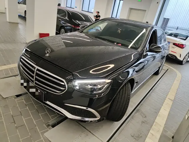 Mercedes-Benz E-Class 2022 E 300 L Luxury