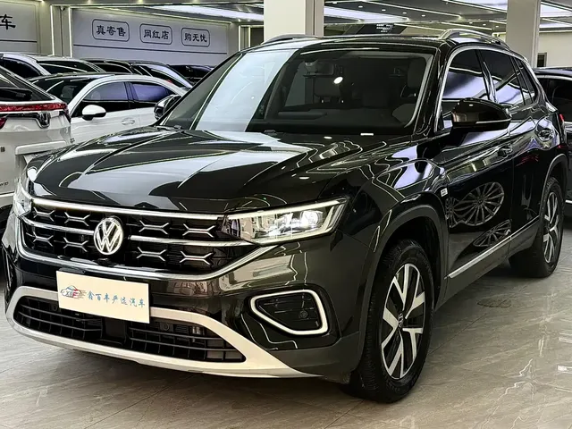 Volkswagen Tayron 2024 300TSI 2WD Luxury Plus Advanced