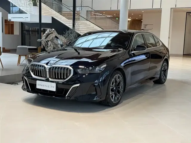 BMW 5 Series 2025 530Li Premium M Sport Package