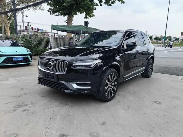 Volvo XC90 2020 Facelift T6 Momentum Luxury 7-Seater