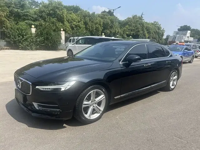 Volvo S90 2019 T5 R-Design