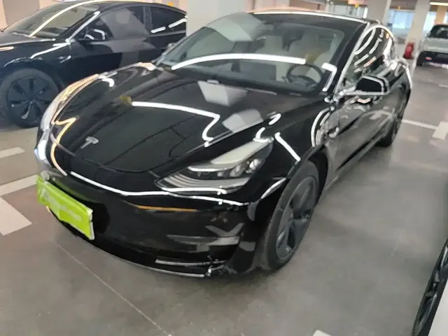 Tesla Model 3 (Import) 2019 Long Range All-Wheel Drive Edition