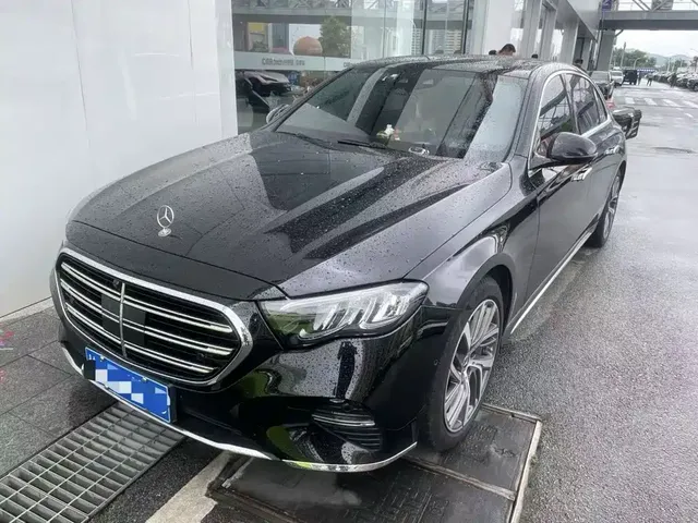 Mercedes-Benz E-Class 2024 E 300 L Fashion