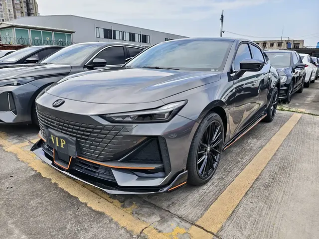 Changan UNI-V 2023 1.5T Sport Edition