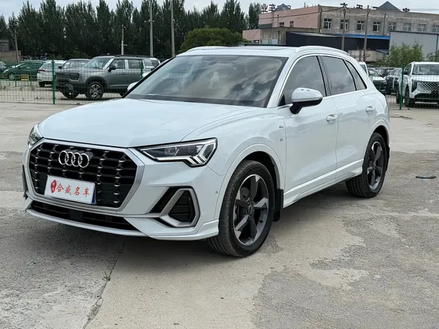 Audi Q3 2022 35 TFSI Fashion Dynamic