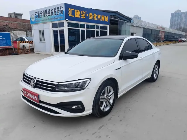 Volkswagen Lamando 2021 230TSI DSG Fashion Edition
