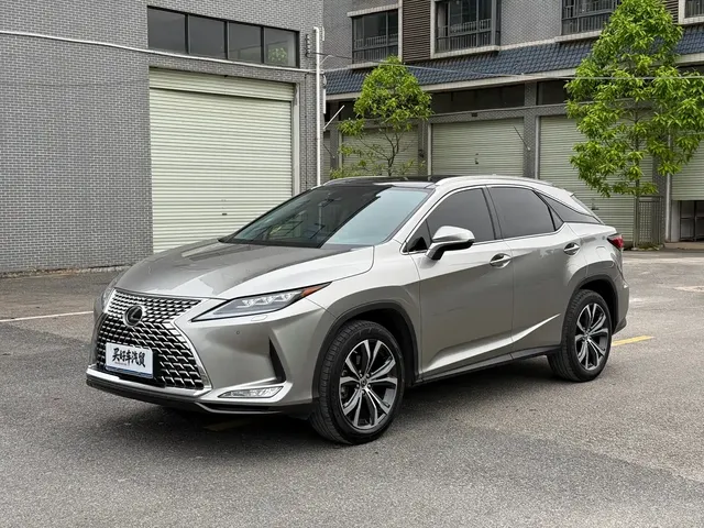 Lexus RX 2021 300 AWD Special Edition