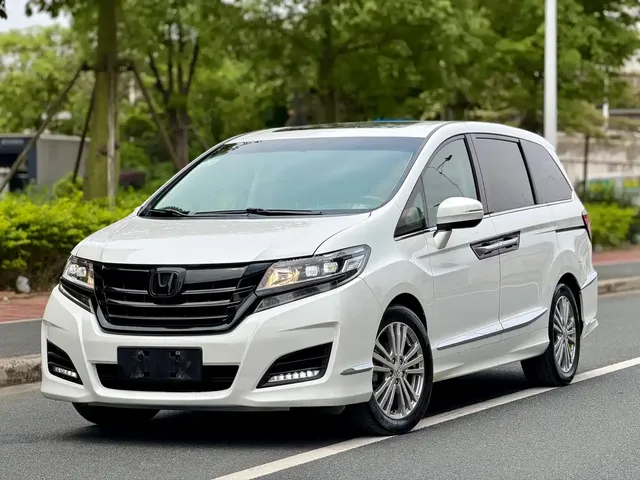 Honda Elysion 2016 2.4L Classic