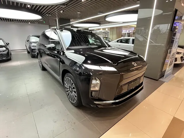 NIO ES8 2025 Model 6-Seat Executive Luxury Edition