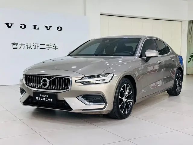 Volvo S60 2020 T4 Momentum Luxury Edition