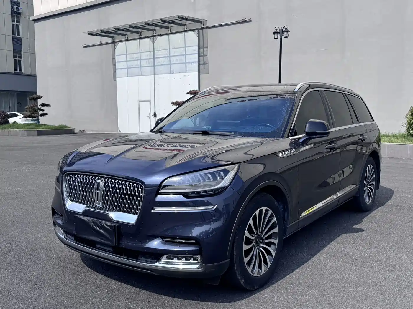 Lincoln Aviator 2021 3.0T V6 4WD Premium Edition