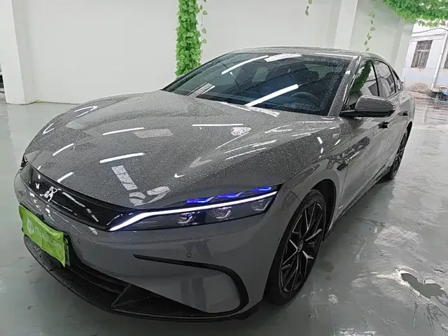 BYD Han 2025 DM-i Smart Driving Edition 125KM Honor