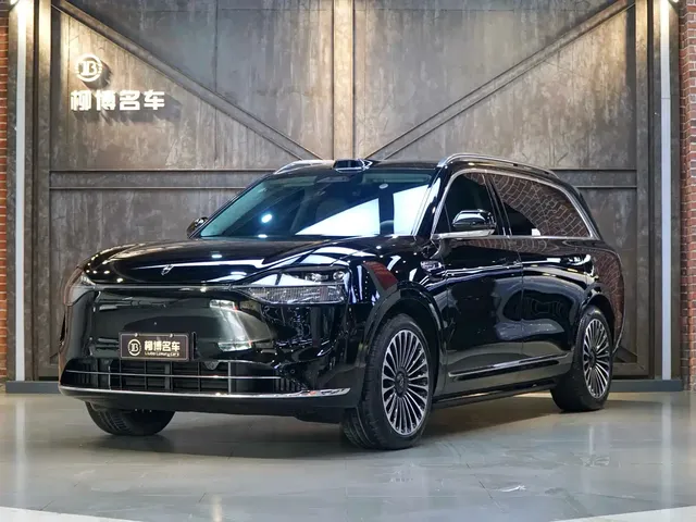 AITO Wenjie AITO M9 2025 Extended Range Ultra 52kWh 6-Seater