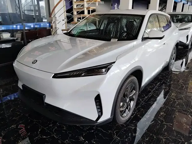 Dongfeng Aeolus SKY EV01 2025 Model 530km AIR Elite Edition