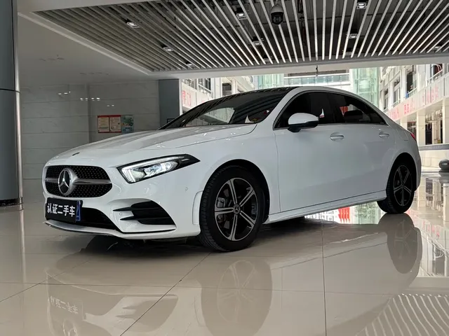 Mercedes-Benz A-Class 2022 A 200 L Sport Sedan Style