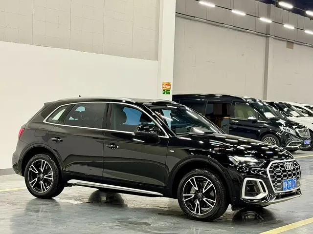 Audi Q5L 2024 Model 40 TFSI Fashion Dynamic