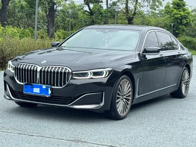 BMW 7 Series 2021 Model 740Li Premium Luxury Package