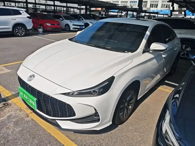 MG 5 2025 180DVVT Global Luxury Edition