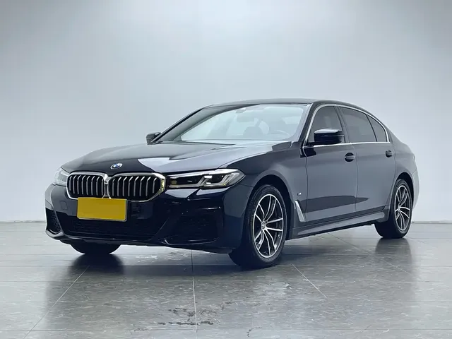 BMW 5 Series 2022 525Li M Sport Package