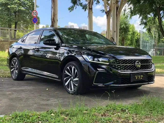 Volkswagen Passat 2022 330TSI Starlight Elite Edition