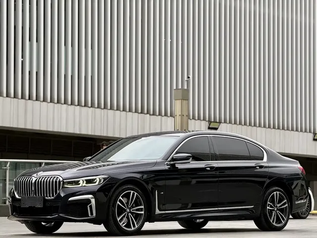 BMW 7 Series 2021 Model 730Li M Sport Package